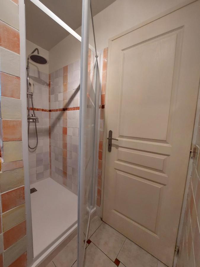 Mas Des Cigognes Bed & Breakfast Le Thor Eksteriør bilde